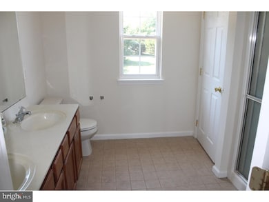 930 Macoby Creek Way, Pennsburg, PA 18073 - photo 7