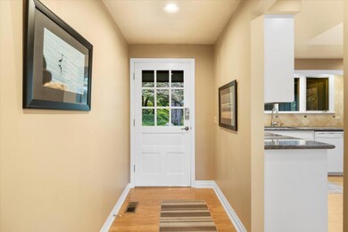 310 El Camino Way, Grants Pass, OR 97526 - photo 5