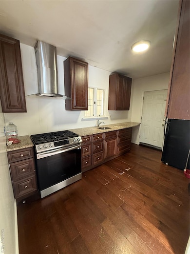 1722 Hunt Ave unit 1st floor, Bronx, NY 10462 - photo 6