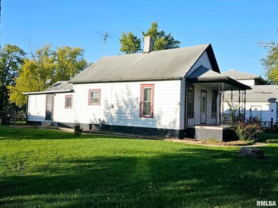 215 S Kankakee St, Lincoln, IL 62656 - photo 4