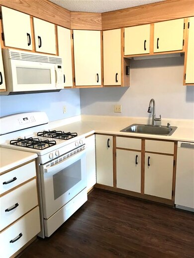 4 New Haven Dr unit F302, Nashua, NH 03063 - photo 4