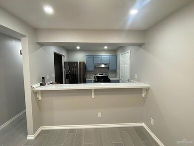 2801 Gayle, Edinburg, TX 78541 - photo 6