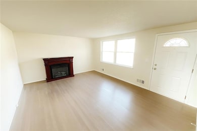 4000 N Jackson Terrace, Kansas City, MO 64117 - photo 4