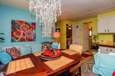 5371 Dining Area 1