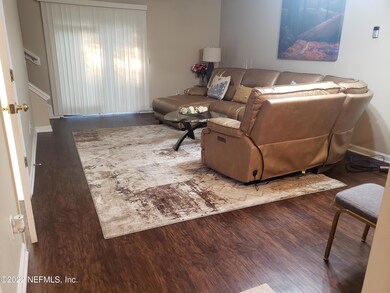 7867 Melvin Rd, Jacksonville, FL 32210 - photo 6