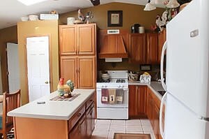 4955 W 39th St, Davenport, IA 52806 - photo 4