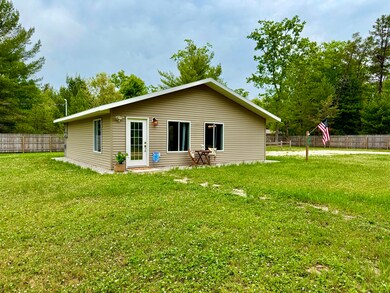 4223 S Harvard Ave, Baldwin, MI 49304 - photo 4