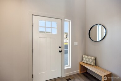 370 Ivy St NE unit E24, Ephrata, WA 98823 - photo 3