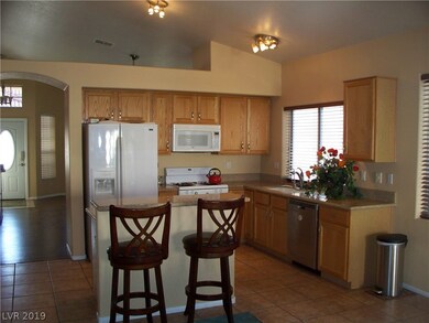 OPEN CONCEPT FOR ENTERTAINING