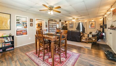 101 Oscar St, Lincoln, IL 62656 - photo 4