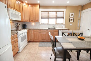 282 Rose Ave, Staten Island, NY 10306 - photo 7