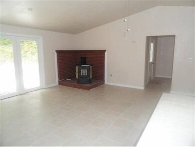 67 Penacook St, Concord, NH 03301 - photo 3