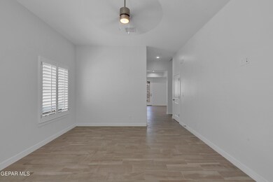 950 Bromyard Dr, Horizon City, TX 79928 - photo 6