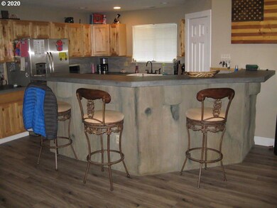 606 Gertrude St, Winlock, WA 98596 - photo 6