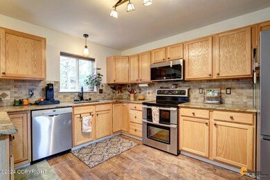 7431 Timberwolf Cir, Anchorage, AK 99507 - photo 5