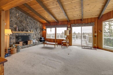 unlisted-address, Bend, OR 97701 - photo 3