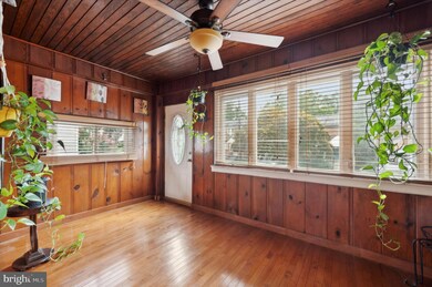 733 Yeadon Ave, Lansdowne, PA 19050 - photo 4