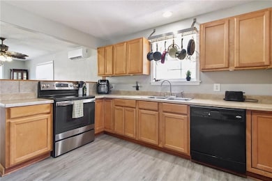 KITCHEN - HOUSE