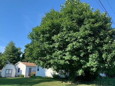 170 E Walnut St, Elberfeld, IN 47613 - photo 3