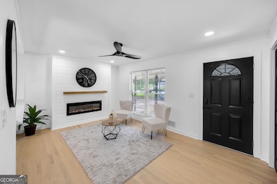 929 Creekdale Dr, Clarkston, GA 30021 - photo 4