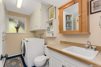 4517 80th St SW, Mukilteo, WA 98275 - photo 2