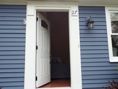 27 Milford St, Plymouth, MA 02360 - photo 3