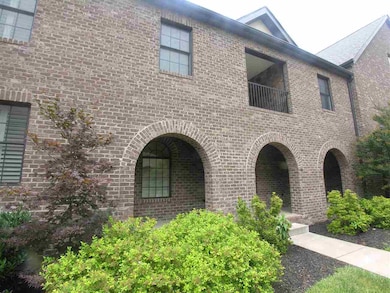 14 Hala Ln unit SENTIMENT, Barboursville, WV 25504 - photo 2