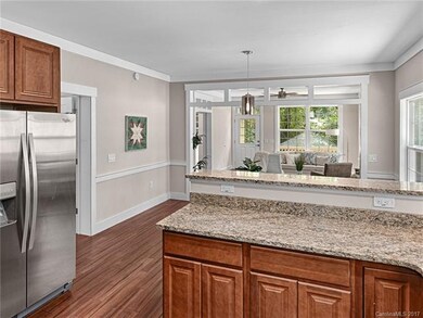 84 Brooklyn Rd, Asheville, NC 28803 - photo 6