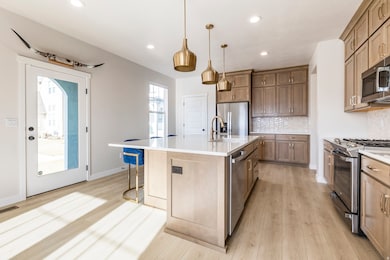 6712 W Miramar St, South Jordan, UT 84009 - photo 5