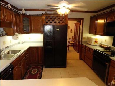 2707 Woodbreeze Dr, Cantonment, FL 32533 - photo 6