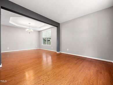 8-web-or-mls-1719 Willowcrest-19