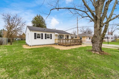 4485 Amesbury Rd, Columbus, OH 43227 - photo 3