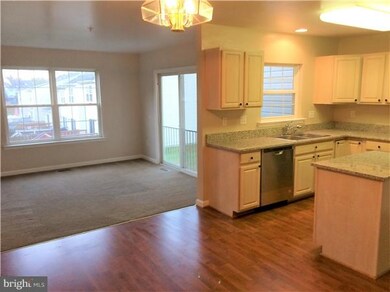 733 Shallow Ridge Ct, Abingdon, MD 21009 - photo 4