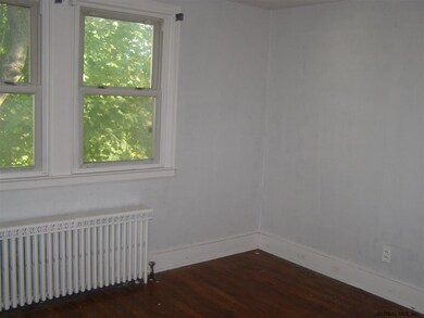 9 Irving Place, Menands, NY 12204 - photo 6