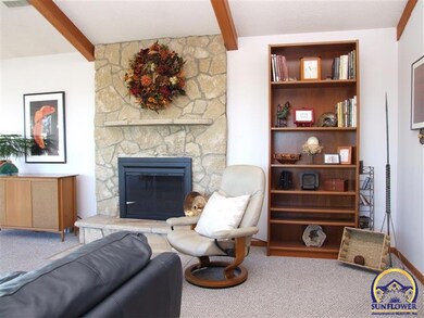 4440 SW Wanamaker Rd, Topeka, KS 66610 - photo 7