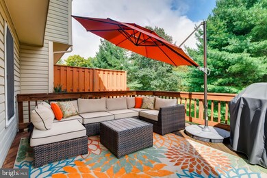 607 Budleigh Cir, Lutherville Timonium, MD 21093 - photo 2