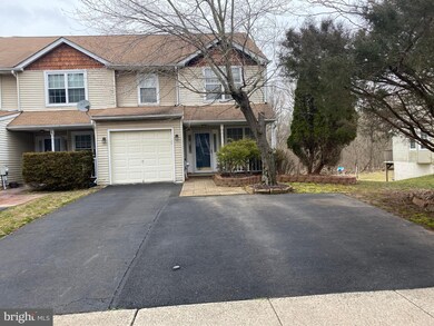 55 Cottonwood Dr, Southampton, PA 18966 - photo 4