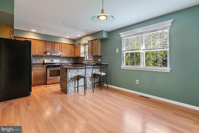 233 Strawbridge Ln, Mullica Hill, NJ 08062 - photo 3