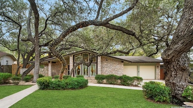 10922 Whispering Wind St, San Antonio, TX 78230 - photo 5