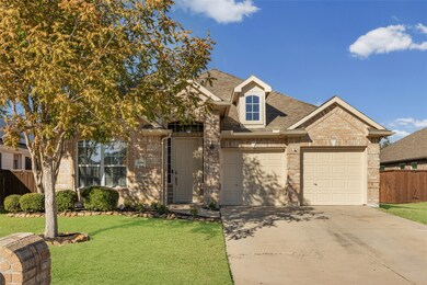 2409 Foxwood Ln, Little Elm, TX 75068 - photo 3