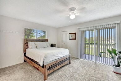 7185 Huntington Ln unit 301, Delray Beach, FL 33446 - photo 4