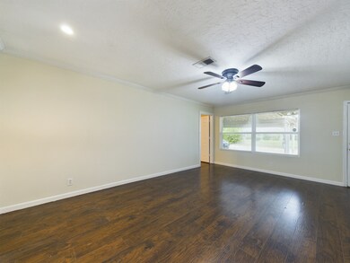 3706 Alberta St, Houston, TX 77021 - photo 3