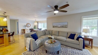 206 Tamarack Ln unit 206, Abington, MA 02351 - photo 4