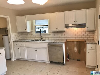 1828 Lyle Cir, Birmingham, AL 35235 - photo 2