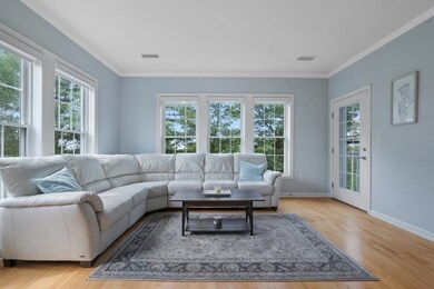 Wellington Crossing unit 409, Waltham, MA 02452 - photo 3