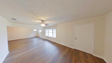 3015 Meadows Dr, Texarkana, TX 75501 - photo 3