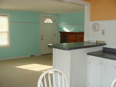 284 Mautucket Rd, Wakefield, RI 02879 - photo 4