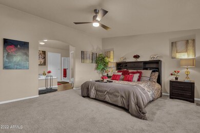 22-web-or-mls-5433-n-delaware-dr