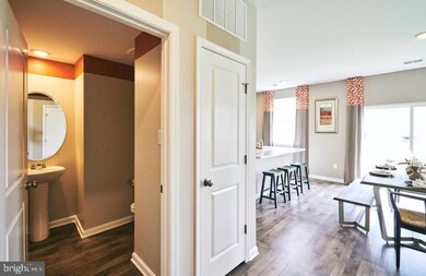 70 Buttercup Cir, Elkton, MD 21921 - photo 5