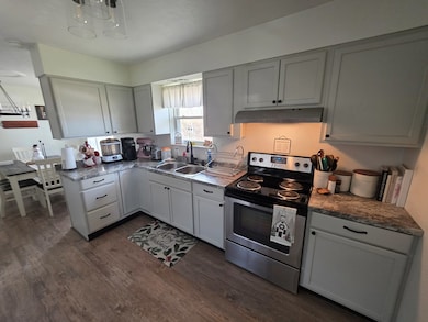 952 Old Eccles Rd, Beckley, WV 25801 - photo 4